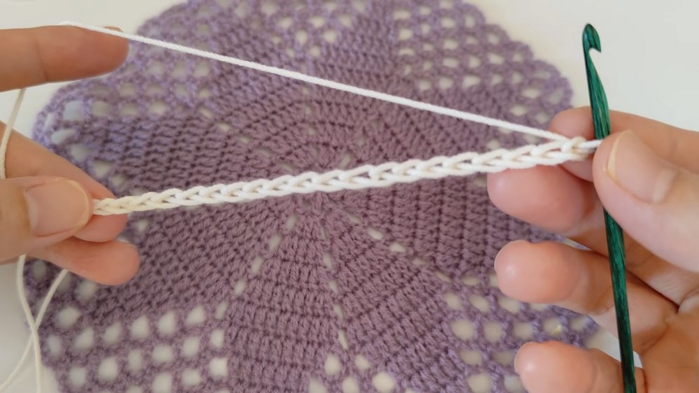 Cute Crochet Card Holder Pattern 1