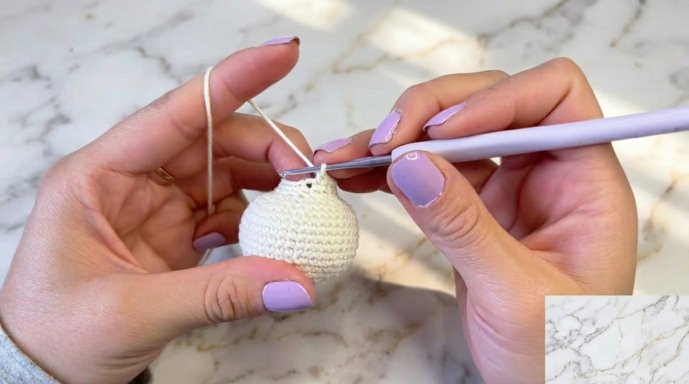 Cute Crochet Kitten Keychain Pattern 3