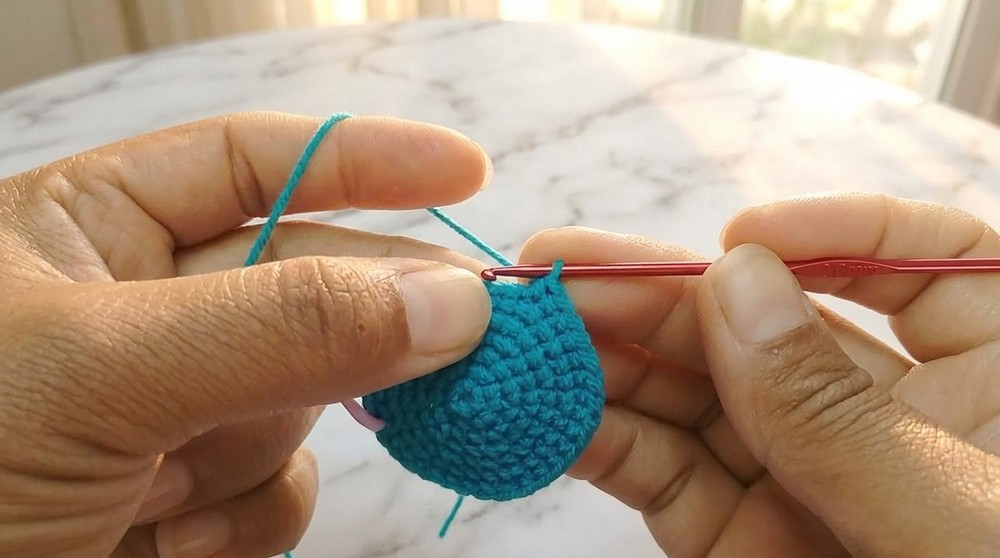 Cute Crochet Penguin Amigurumi Pattern 2