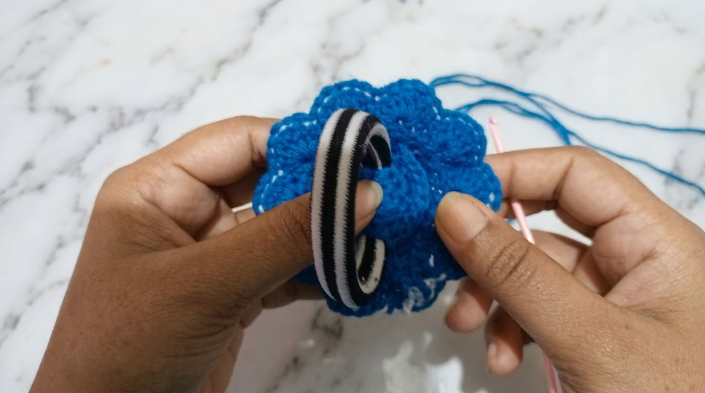 Easy Crochet Cap Hair Tie Pattern 4
