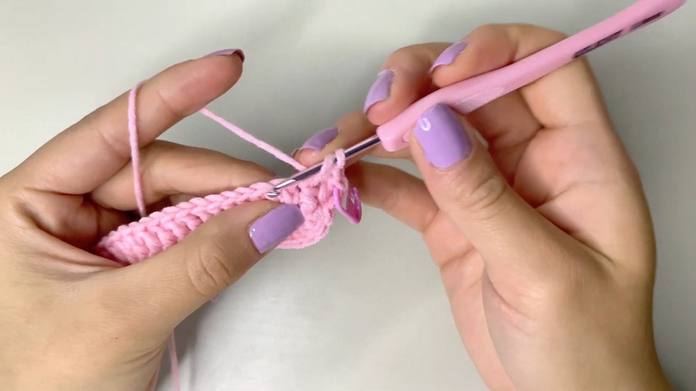 Easy Crochet Strawberry Bag Pattern 2