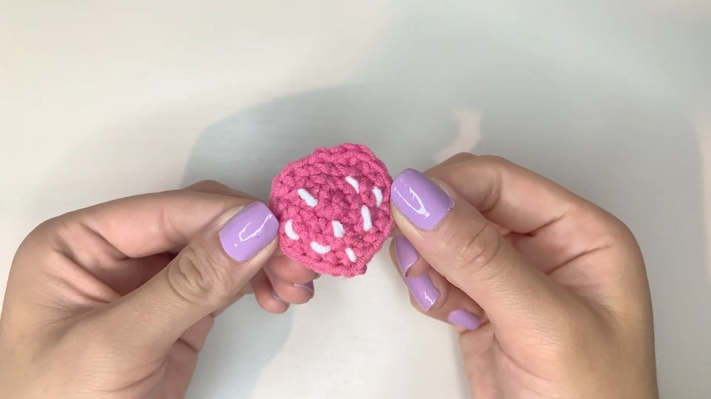 Easy Crochet Strawberry Bag Pattern 6