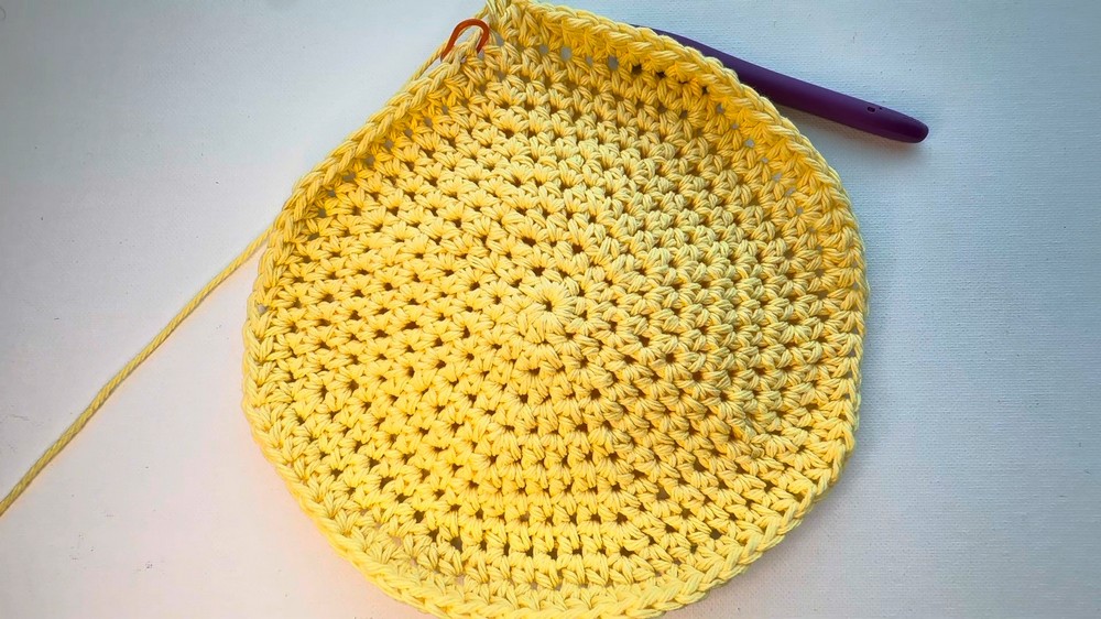 Summer Crochet Bucket Hat Pattern 4