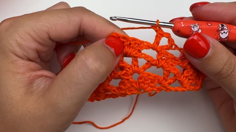 Beautiful Crochet Bandana Pattern 3
