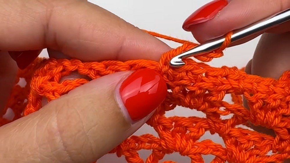 Beautiful Crochet Bandana Pattern 4