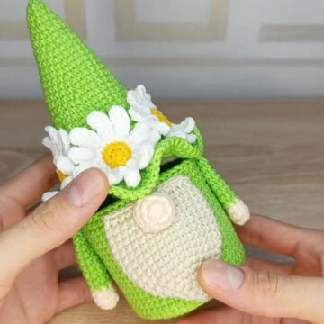 Beautiful Crochet Gnome Pattern 8