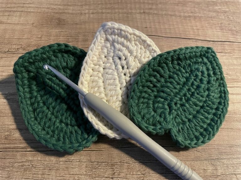 Beautiful Crochet Leaf Pattern 6