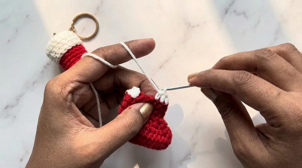 Beautiful Crochet Mini Boots Pattern 4