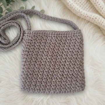Beautiful Crochet Purse Pattern 6