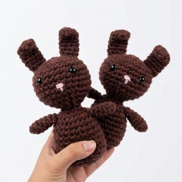 Crochet Amigurumi Desk Bunny Pattern 7