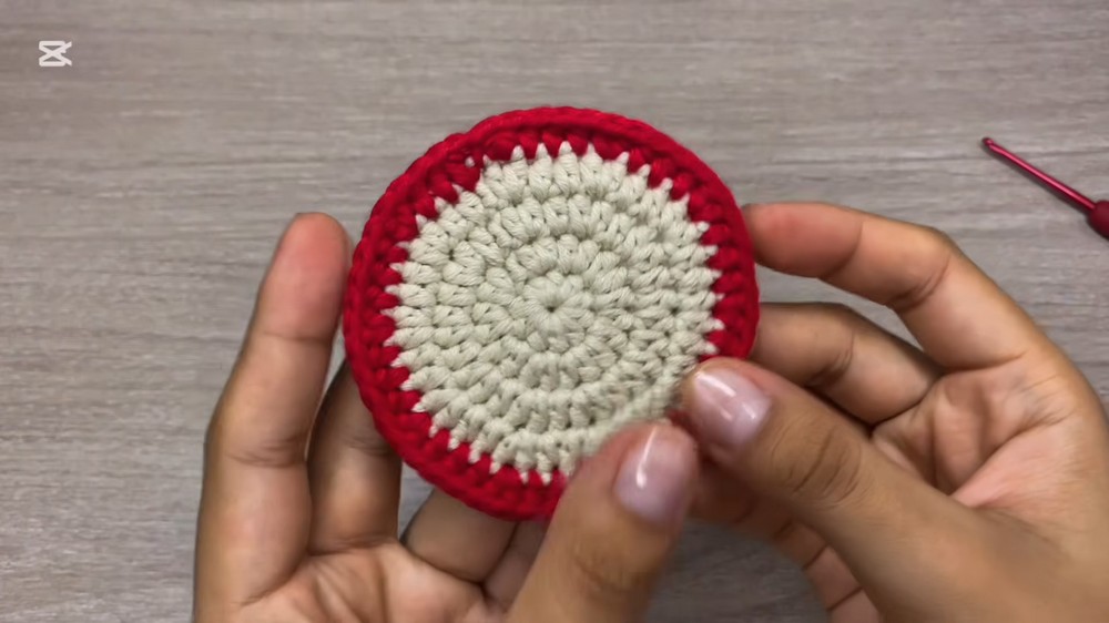 Crochet Apple Coin Purse Pattern 3