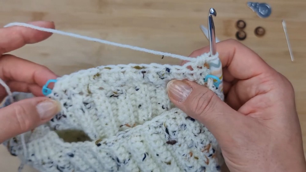 Crochet Beanie Hat With Flaps Pattern 4