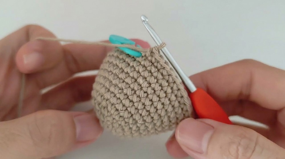 Crochet Bear Head Keychain Pattern 2