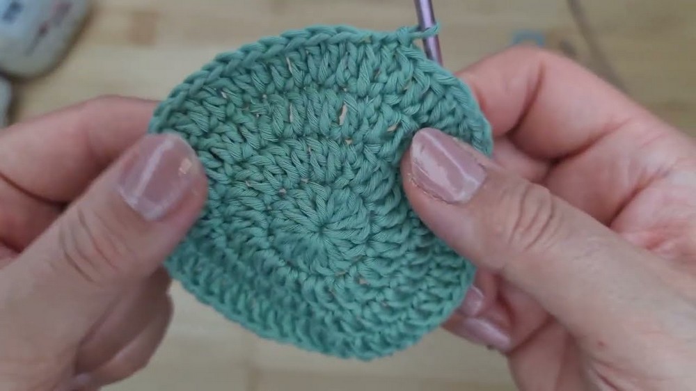 Crochet Bobble Stitch Pouch Pattern 3