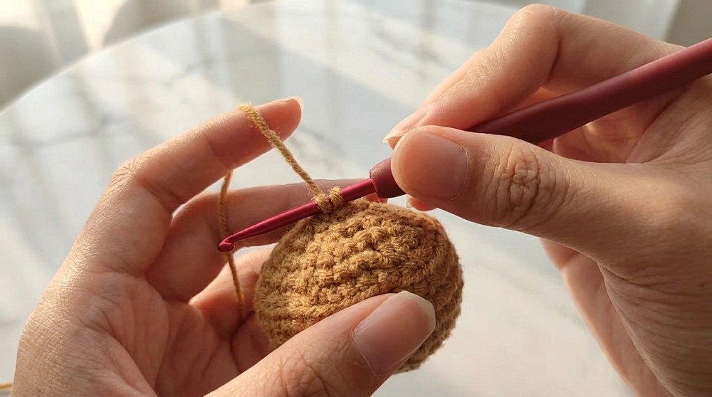 Crochet Burger Keychain Pattern 3