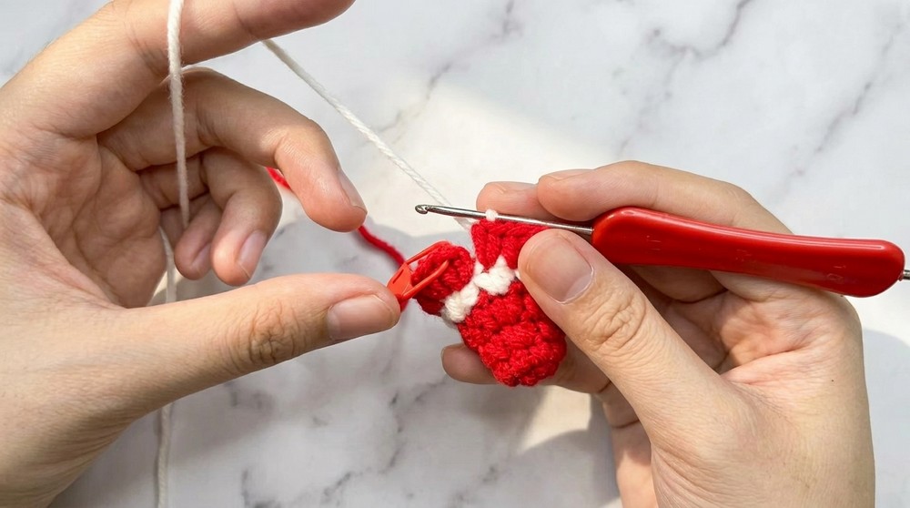 Crochet Christmas Bells Pattern 4