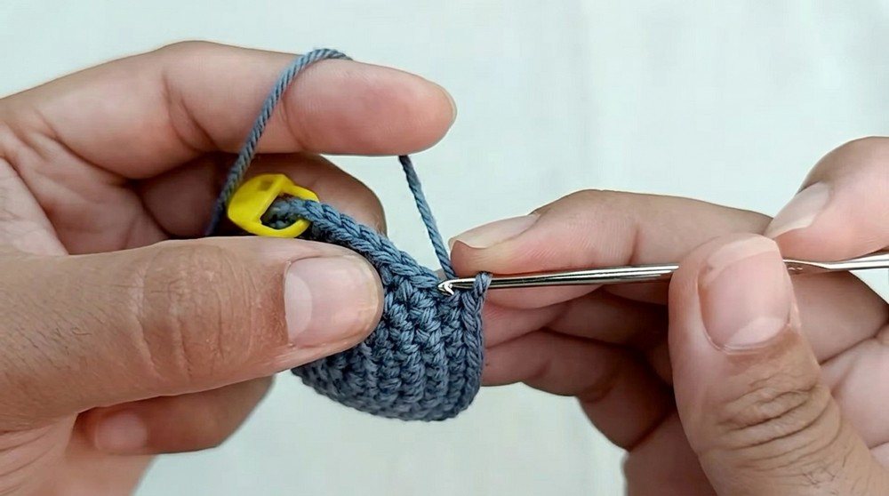 Crochet Coffee Cup Keychain Pattern 3