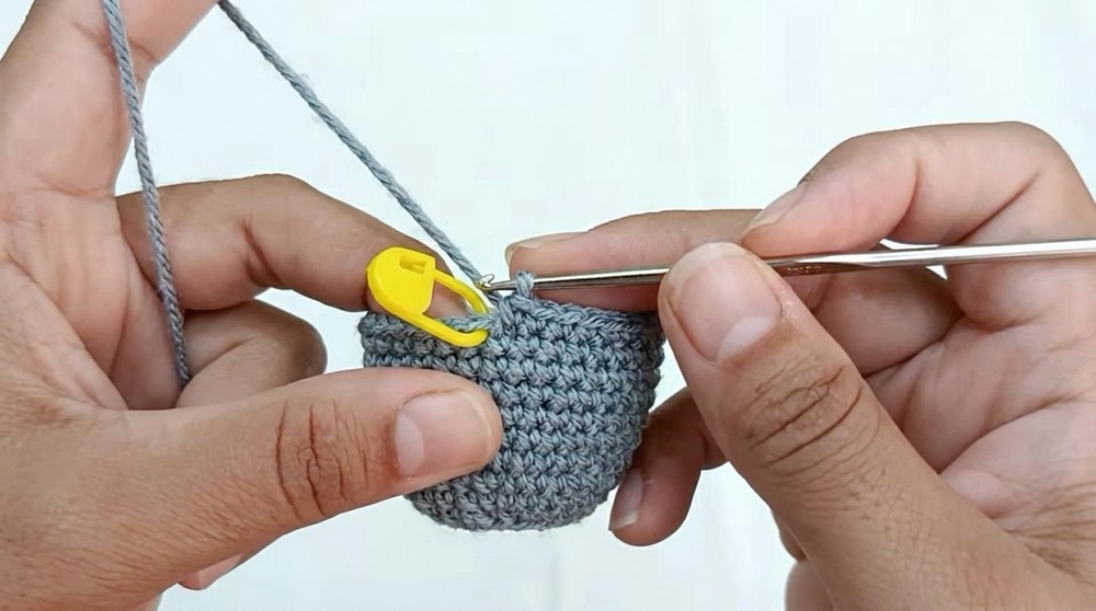 Crochet Coffee Cup Keychain Pattern 4