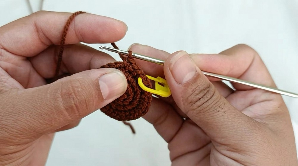 Crochet Coffee Cup Keychain Pattern 5