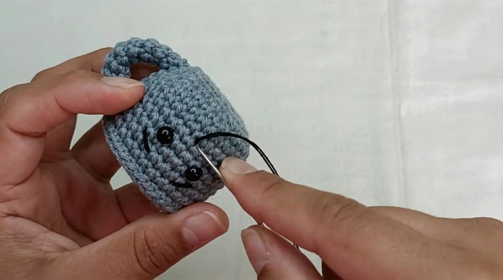 Crochet Coffee Cup Keychain Pattern 6