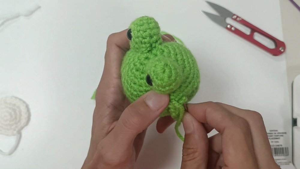 Crochet Frog Froggy Amigurumi Pattern 5