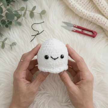 Crochet Halloween Ghost Pattern 6