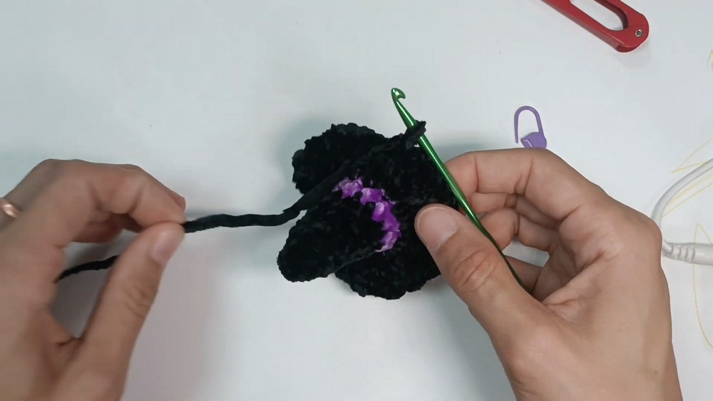 Crochet Halloween Witch Hat Pattern 5