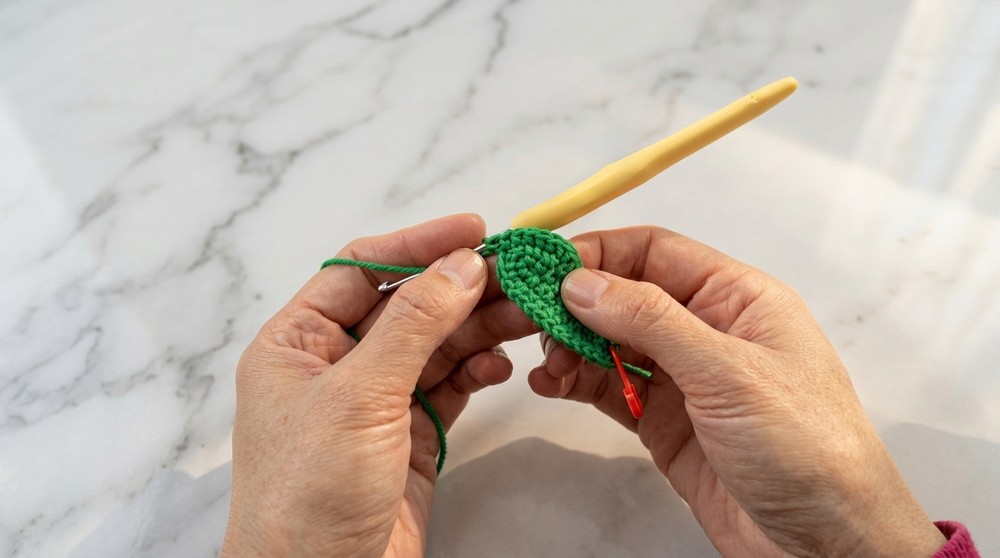 Crochet MR. Dinosaur Amigurumi Pattern 2
