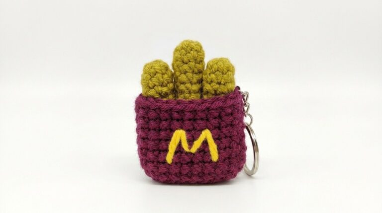 Crochet McDonald’s Fries Keychain Pattern 5
