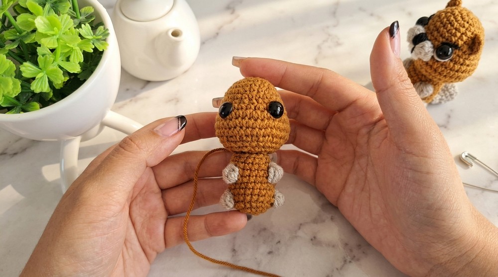 Crochet Mini Beaver Amigurumi Pattern 4