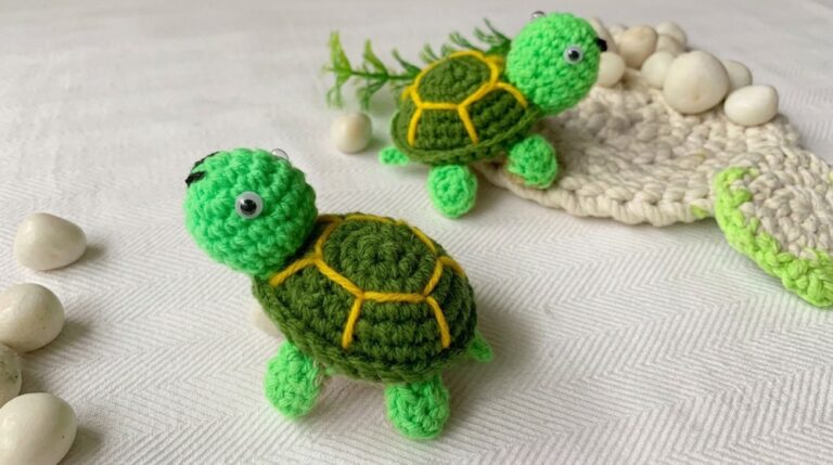 Crochet Mini Turtle Amigurumi Pattern 7
