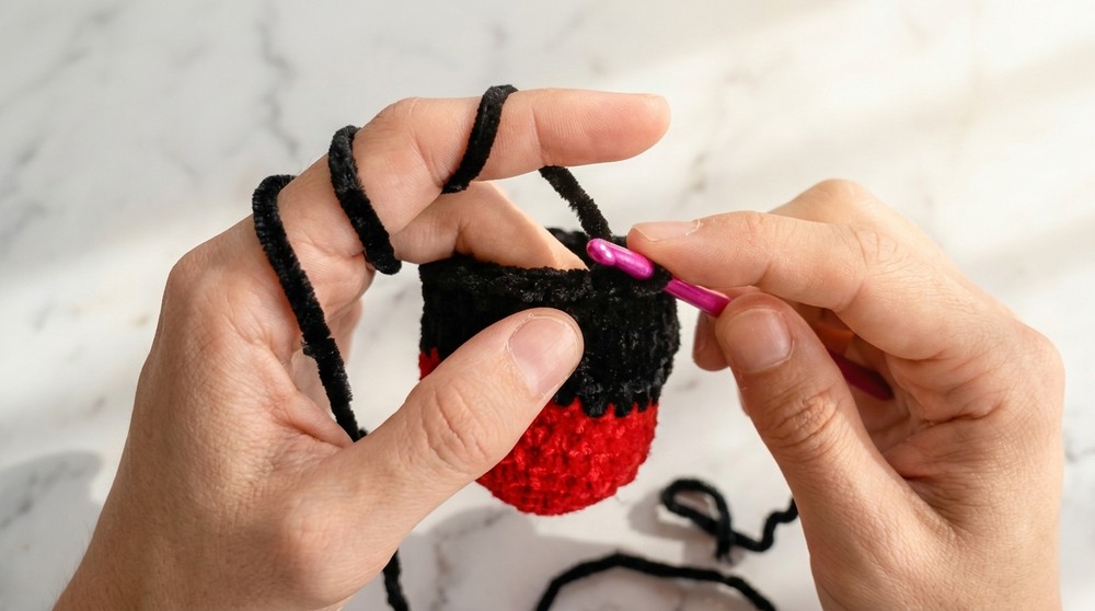 Crochet Minnie Mouse Amigurumi Pattern 3
