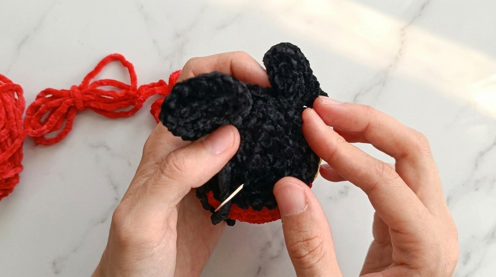 Crochet Minnie Mouse Amigurumi Pattern 5
