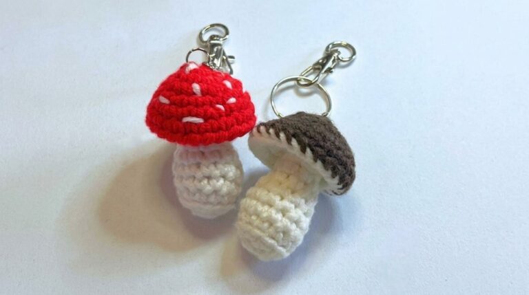 Crochet Mushroom Keychain Pattern 6