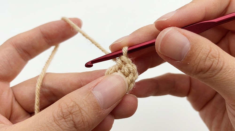 Crochet Peach Keychain Pattern 1