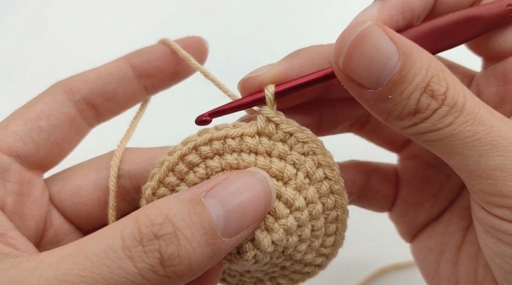 Crochet Peach Keychain Pattern 3
