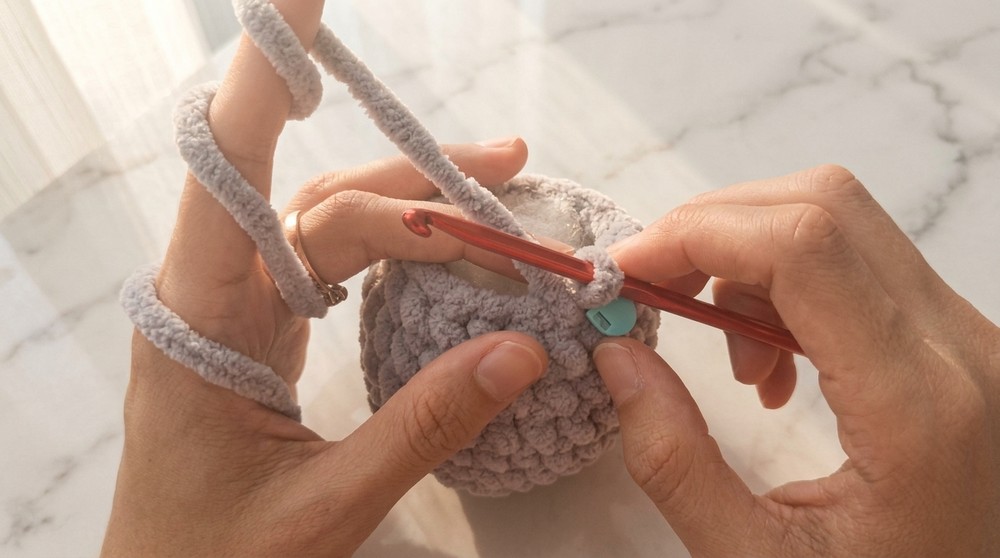 Crochet Plush Chunky Mouse Pattern 3