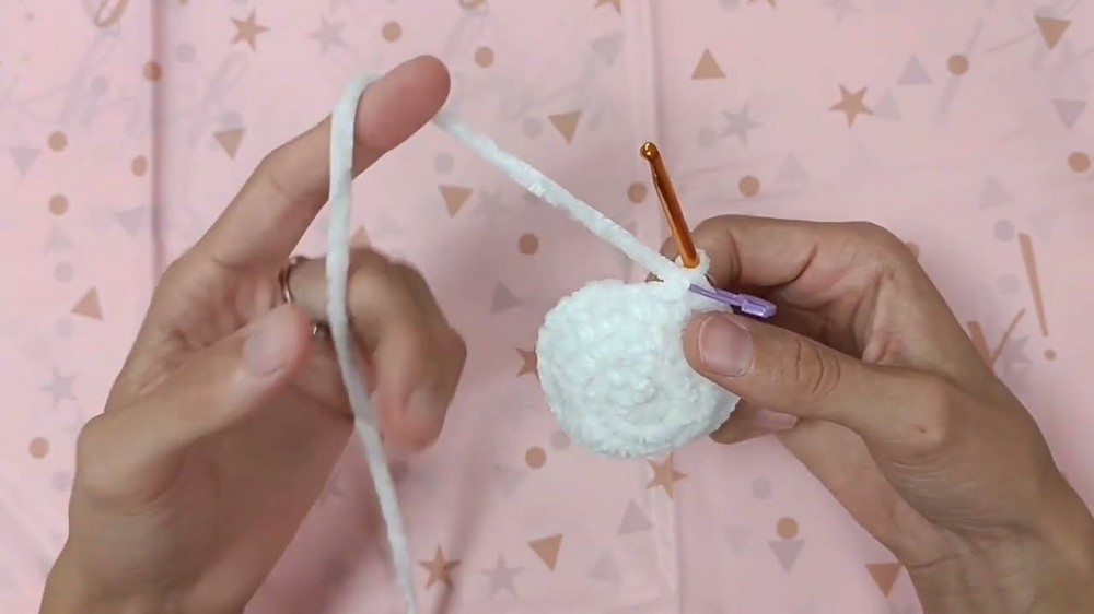 Crochet Plush Hello Kitty Cat Pattern 1
