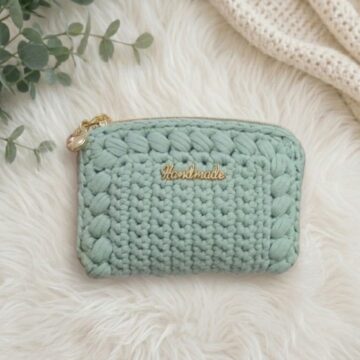 Crochet Puffy Coin Purse Pattern 6
