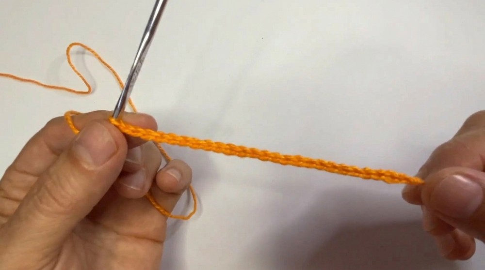 Crochet Pumpkin Amigurumi Pattern 1