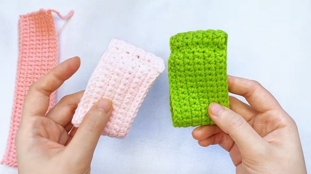 Crochet Puzzle Ball Keychain Pattern 4