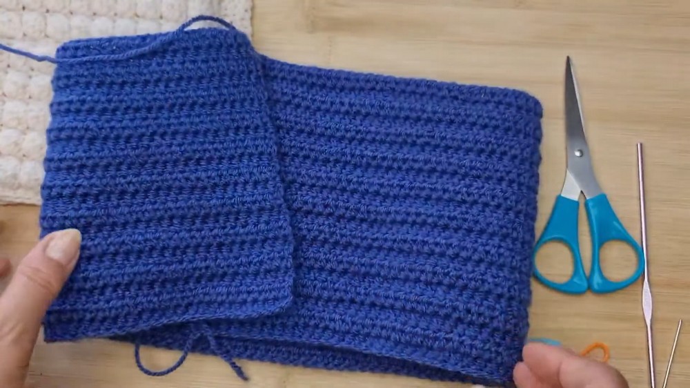 Crochet Remote Control Caddy Pattern 3