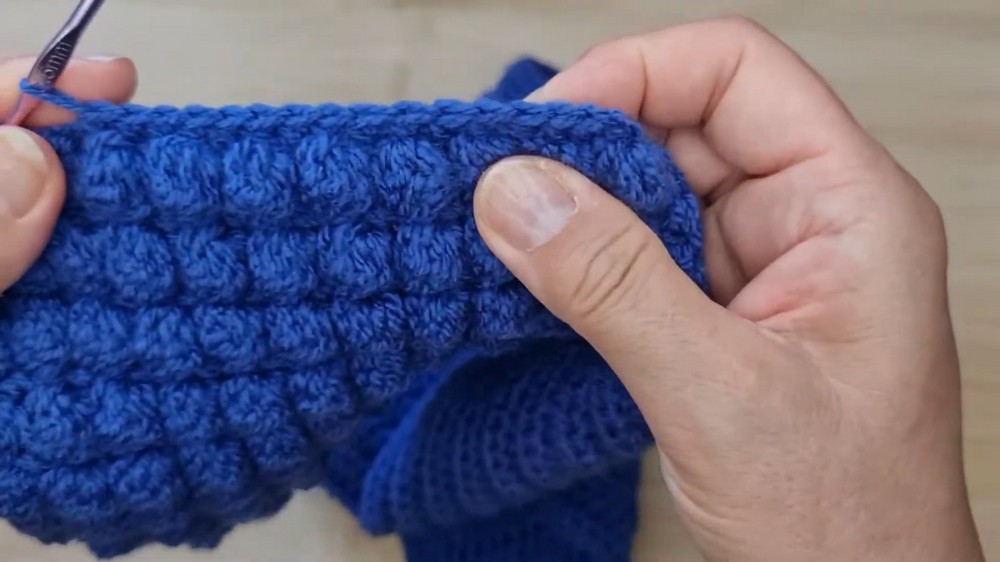 Crochet Remote Control Caddy Pattern 4
