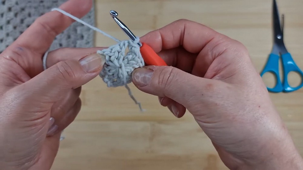 Crochet Reversible Granny Square Pattern 2