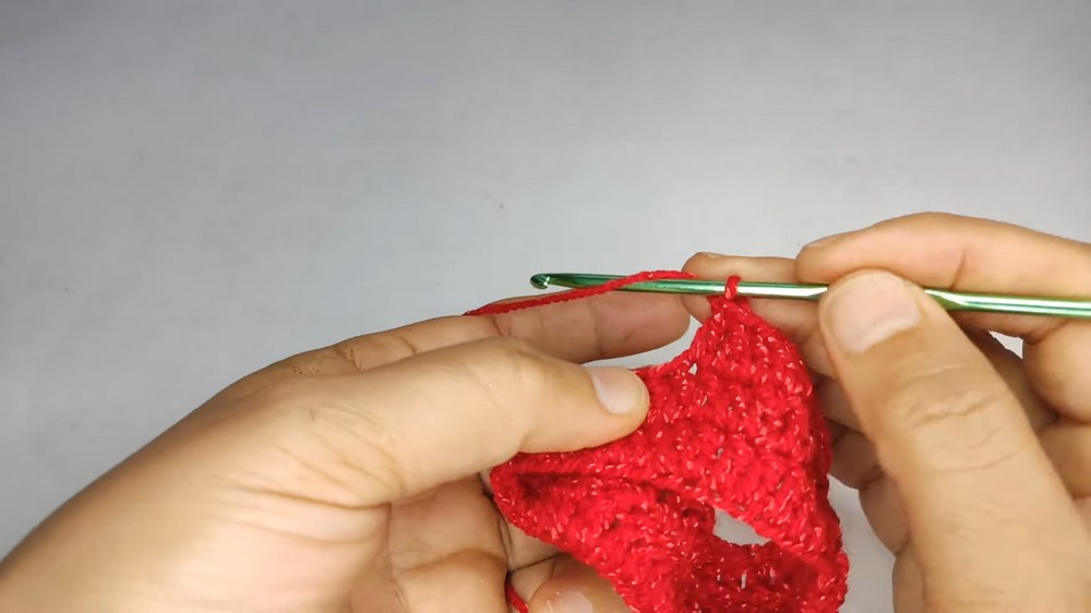 Crochet Santa Claus Hat Pattern 2