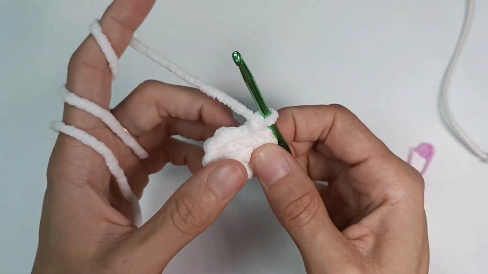 Crochet Sheep Amigurumi Pattern 4