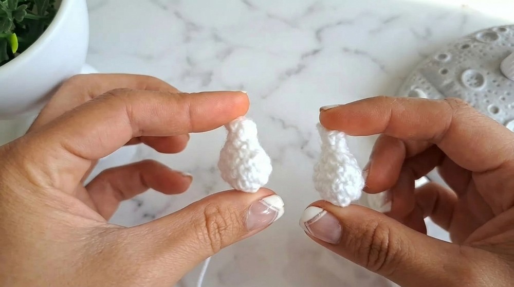 Crochet Snoopy Amigurumi Pattern 4