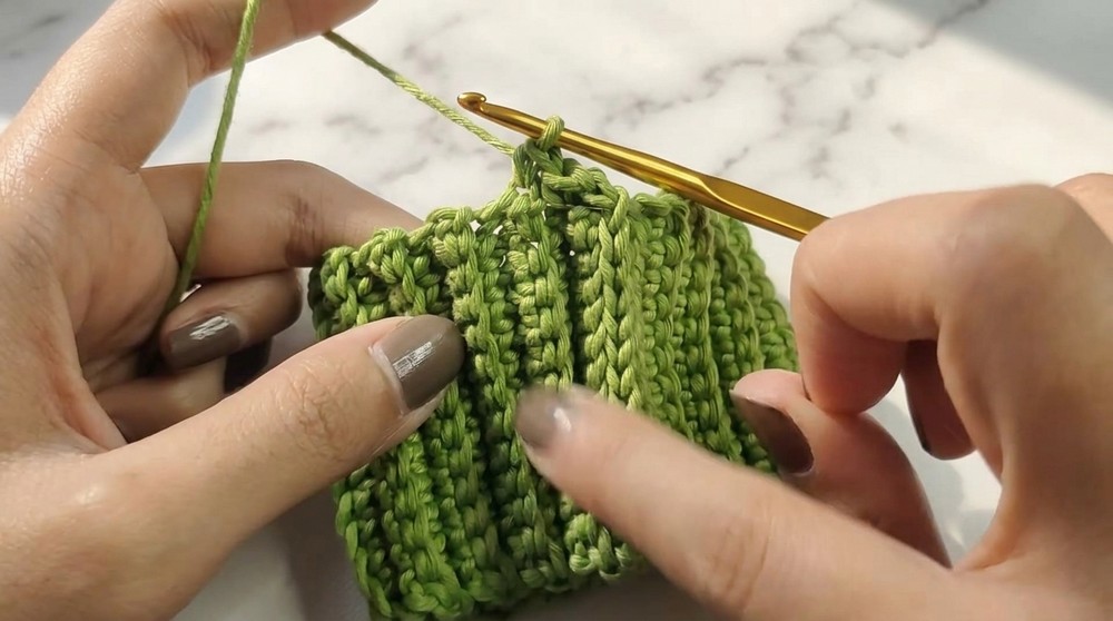 Crochet Sweater For Cat Pattern 2
