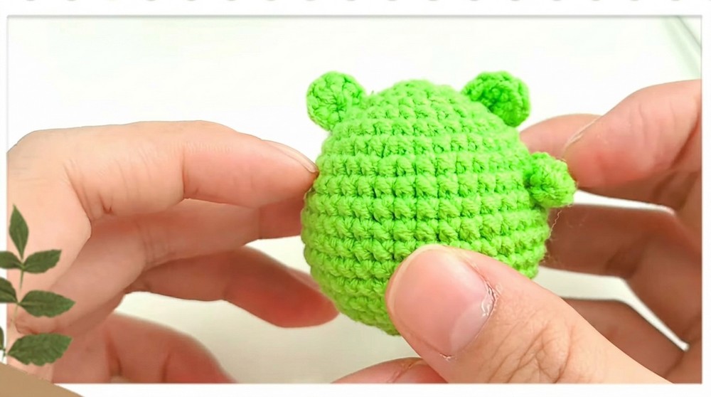 Crochet Swing Frog Amigurumi Pattern 5