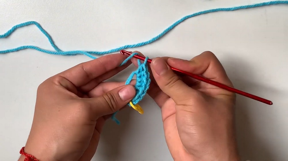 Crochet Whale Coin Purse Pattern 1